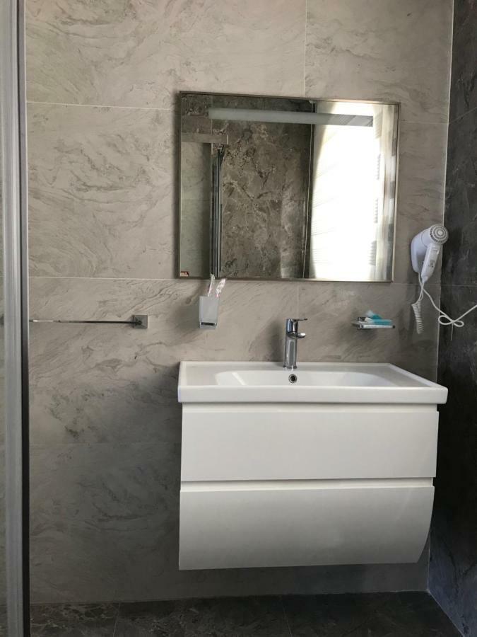 Absheron Marina Hotel Baku Eksteriør billede